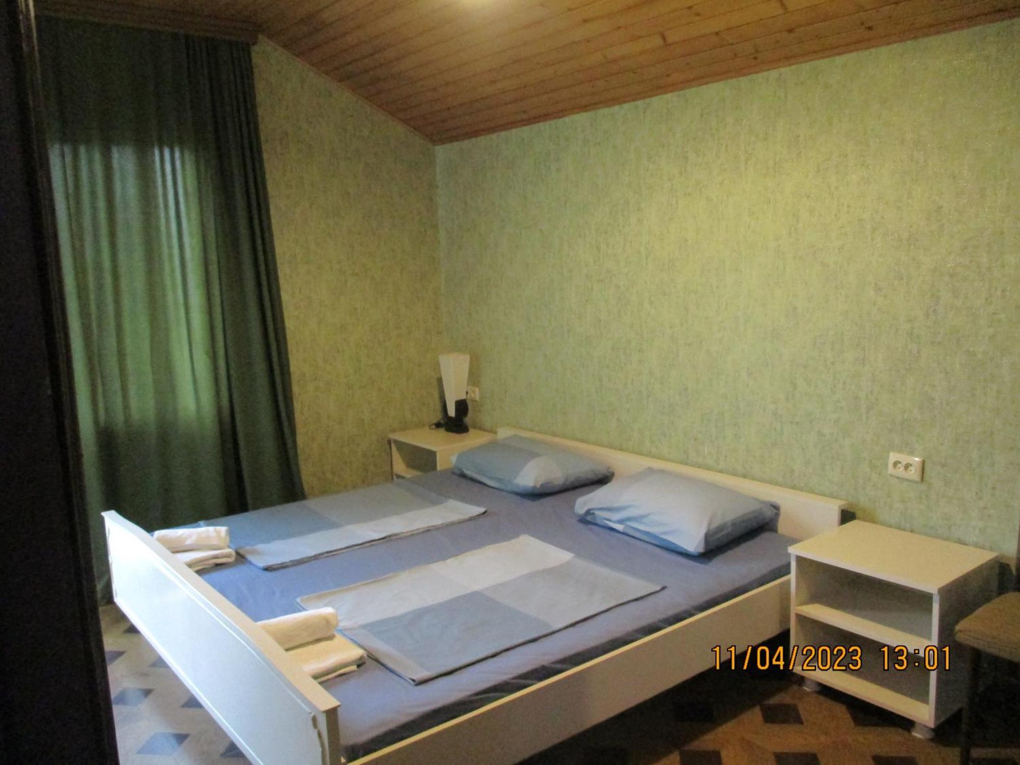 Guest House Nino Makhinjauri Habitación foto